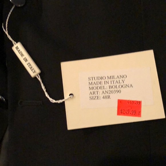 Jacket - Picture 2 of 4